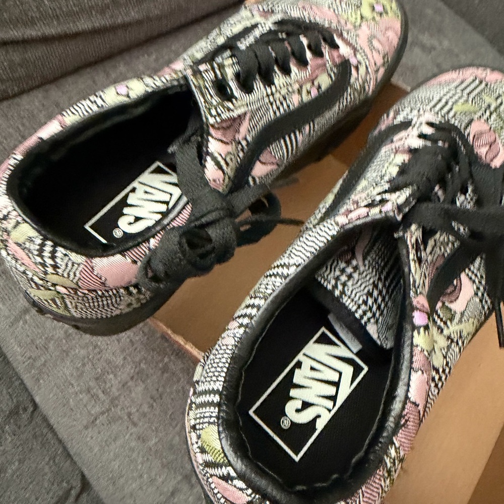 Vans Old Skool Stackform Womens Platform Shoes Romantic Goth Floral Tapestry 8 - Picture 6 of 8